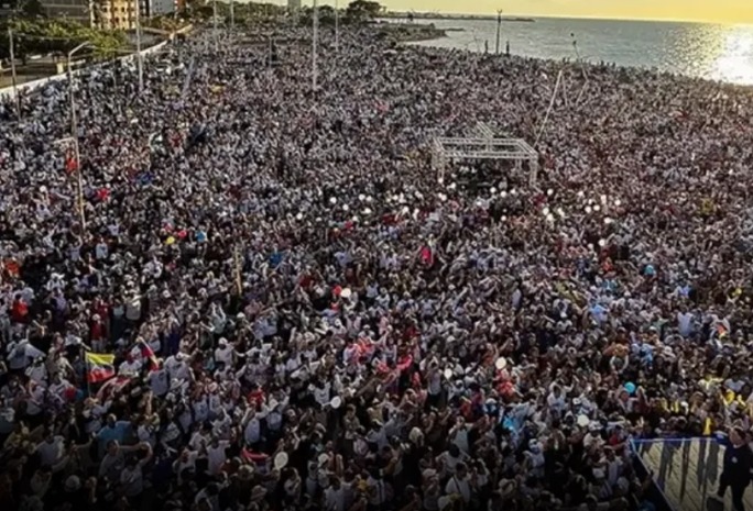 Mais de 1.200 pessoas aceitam Jesus em evento evangelístico nos EUA